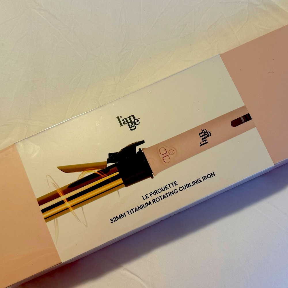 L’ange Le Pirouette 32mm Titanium Rotating Curling Iron